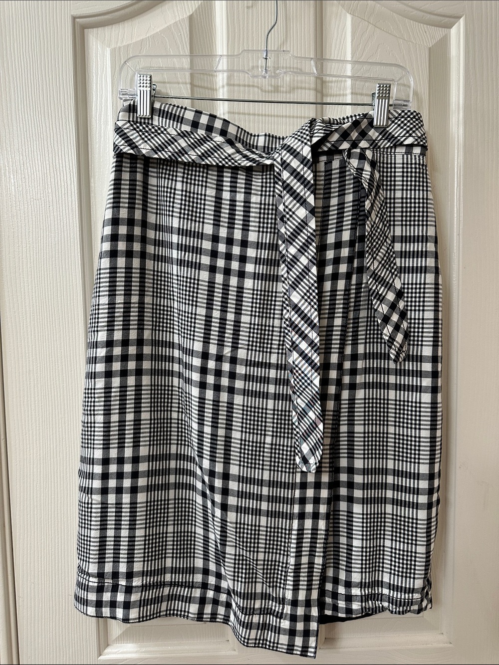 Ann Taylor Black & White Plaid Tie-Waist Midi Skirt